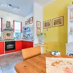 Tosca By Interhome * Casa Leonardi