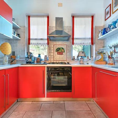 Tosca By Interhome Casa Leonardi