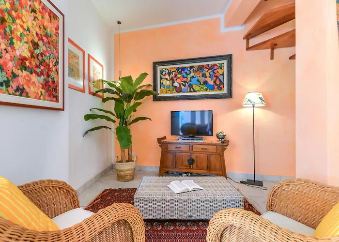 Tosca By Interhome *